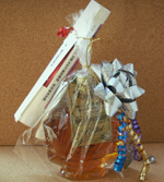 Bottles of mable syrup were presented by the alumni in Ontario to the delegation members